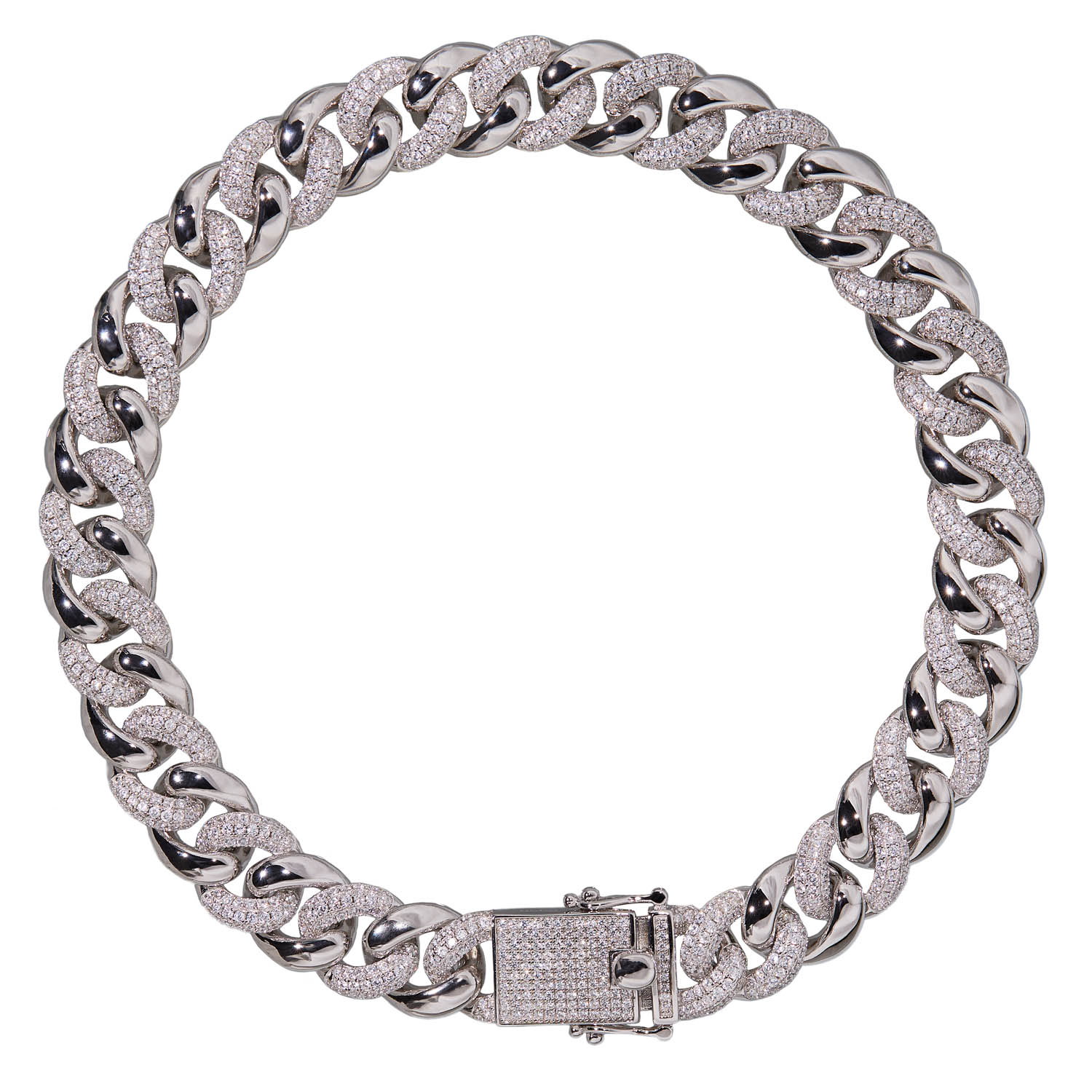 2022051309-35-33FM3A7018